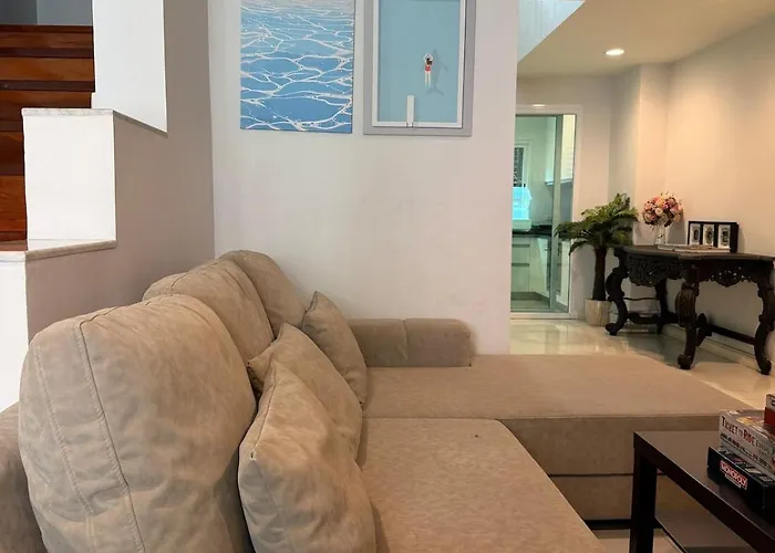 Entire 3bedroom Townhome, Shared Swimming Pool In Sukhumvit, 2904 *