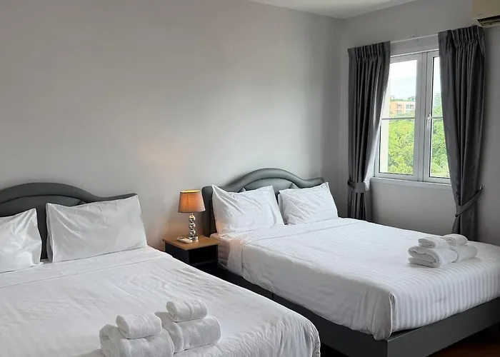 度假居 Entire 3bedroom Townhome, Shared Swimming Pool In Sukhumvit, 2904 *